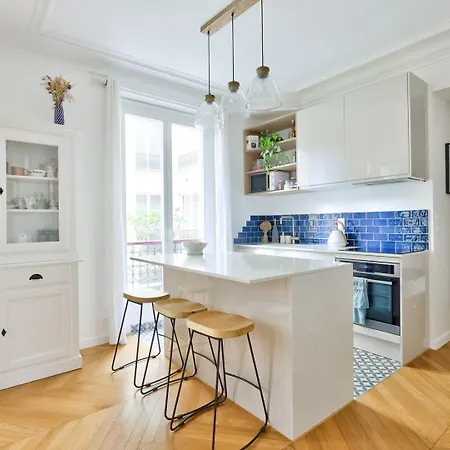 Bright In The Heart Of Le Marais باريس