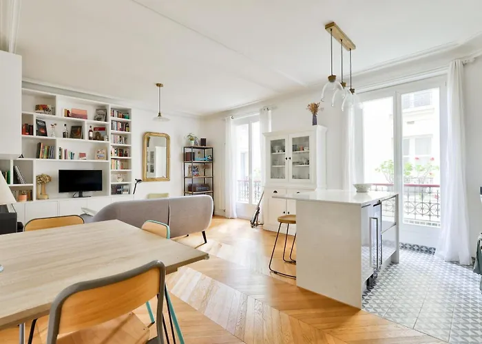 Bright In The Heart Of Le Marais 파리