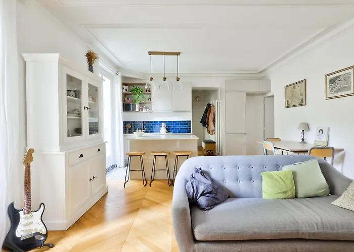 아파트 Bright In The Heart Of Le Marais 파리