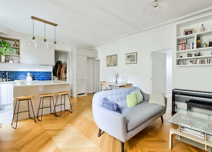 Bright In The Heart Of Le Marais 아파트