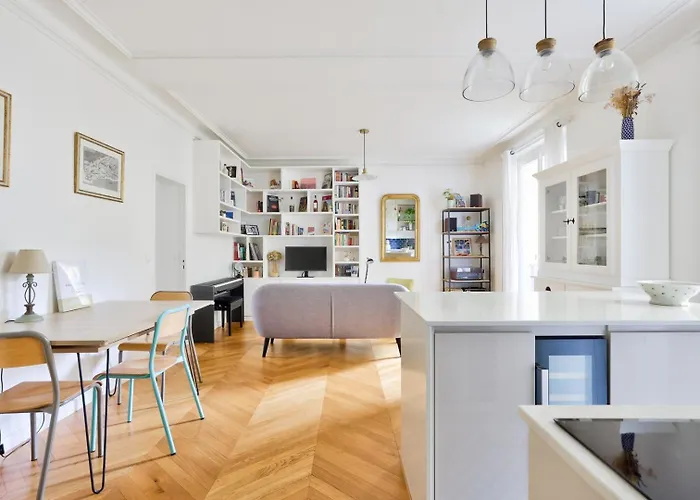 아파트 Bright In The Heart Of Le Marais